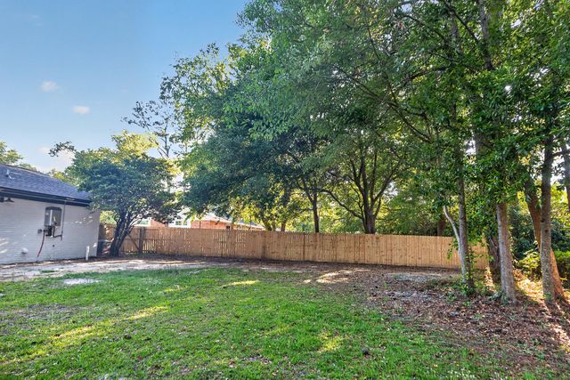 117 Camelia Drive, Summerville, SC 29485