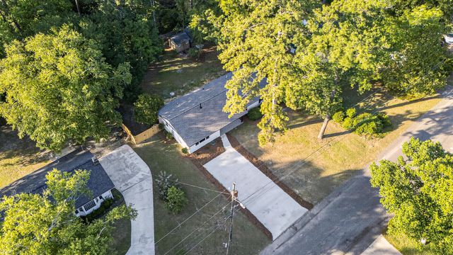 117 Camelia Drive, Summerville, SC 29485