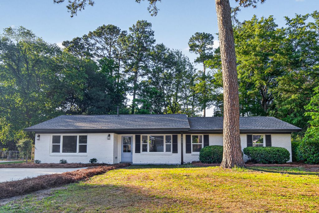 117 Camelia Drive, Summerville, SC 29485