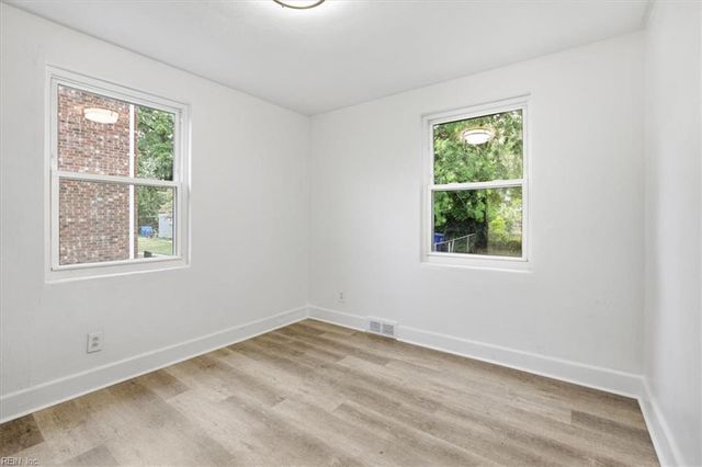 127 Mapleshade AVE, Norfolk, VA 23505