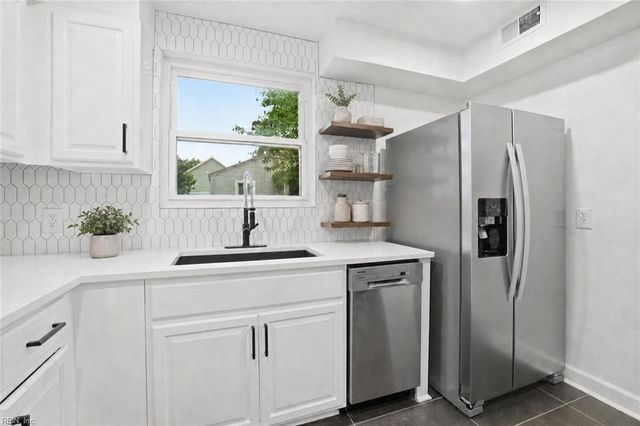 127 Mapleshade AVE, Norfolk, VA 23505