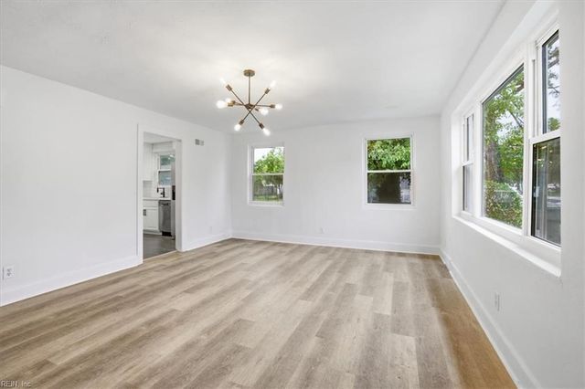 127 Mapleshade AVE, Norfolk, VA 23505