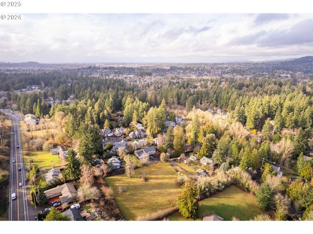 6180 Sw Canby St, Portland, OR 97219