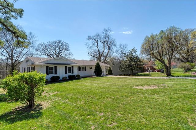 1409 E 108th Street, Kansas City, MO 64131