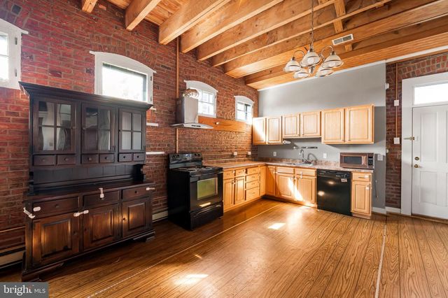 337 E HAMBURG ST, Baltimore, MD 21230