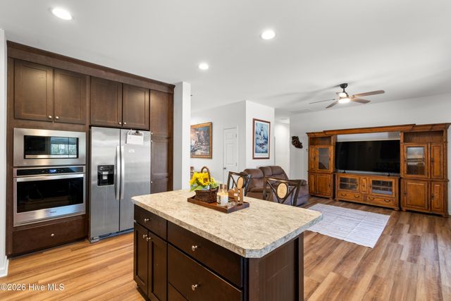 2147 Rosemary Lane SW, Supply, NC 28462