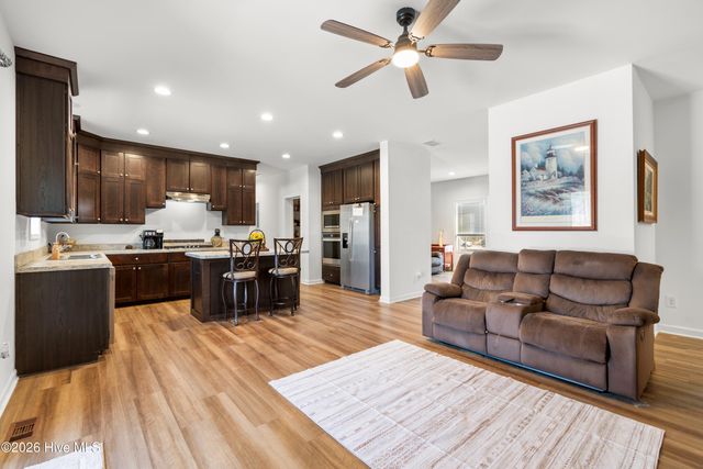 2147 Rosemary Lane SW, Supply, NC 28462