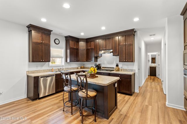 2147 Rosemary Lane SW, Supply, NC 28462