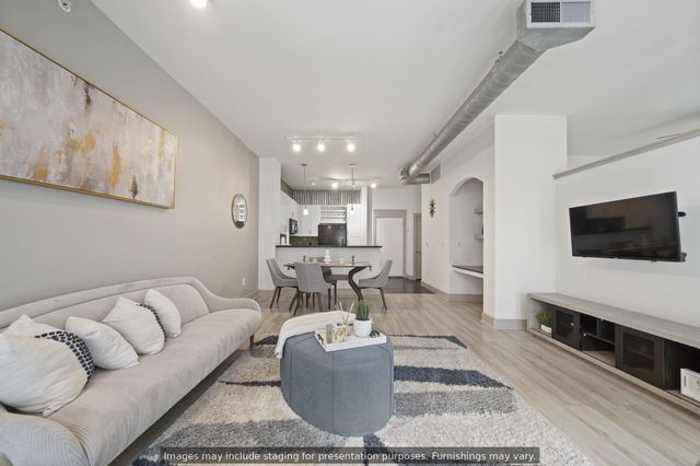 1901 Post Oak Boulevard 2504, Houston, TX 77056