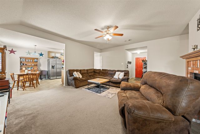 211 Mccullough Loop, Temple, TX 76502