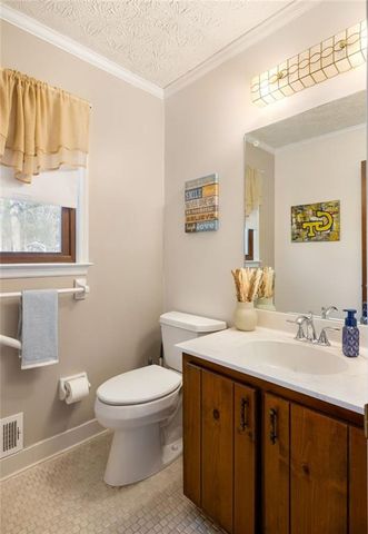 3879 Winners Court, Marietta, GA 30062