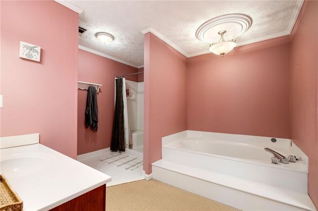 3879 Winners Court, Marietta, GA 30062