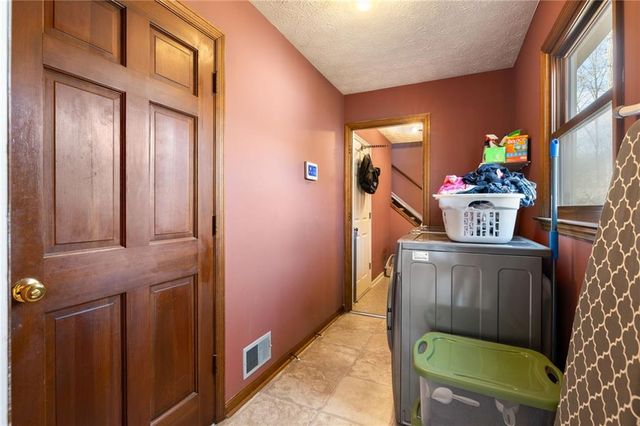 3879 Winners Court, Marietta, GA 30062