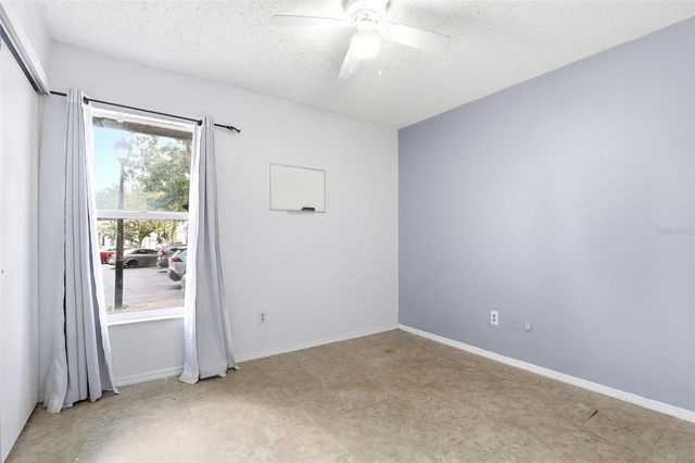 917 PEBBLE CREEK CIRCLE, Orlando, FL 32824