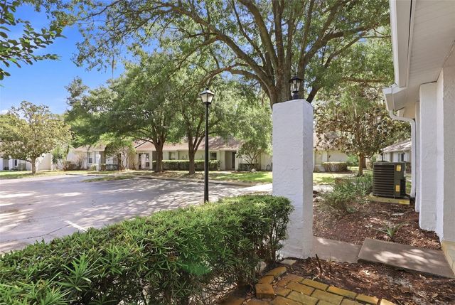 917 PEBBLE CREEK CIRCLE, Orlando, FL 32824