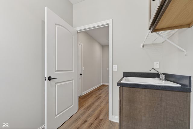864 Alumroot Drive, Greenwood, IN 46143