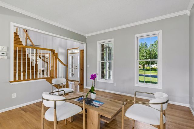 8940 Highview Lane, Woodbury, MN 55125