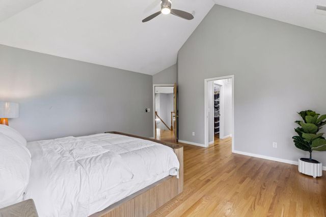 8940 Highview Lane, Woodbury, MN 55125