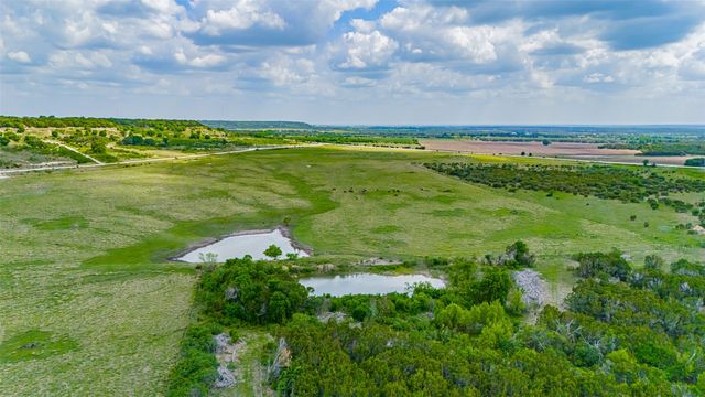 1260 Private Road 1656, Stephenville, TX 76401