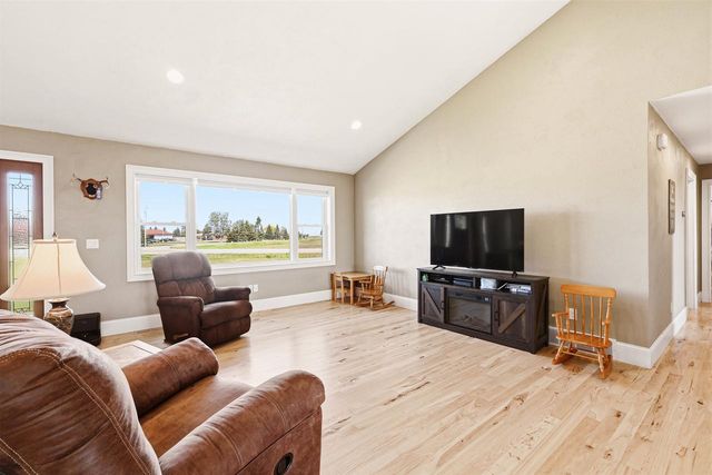 W2111 LAU ROAD, Freedom, WI 54130