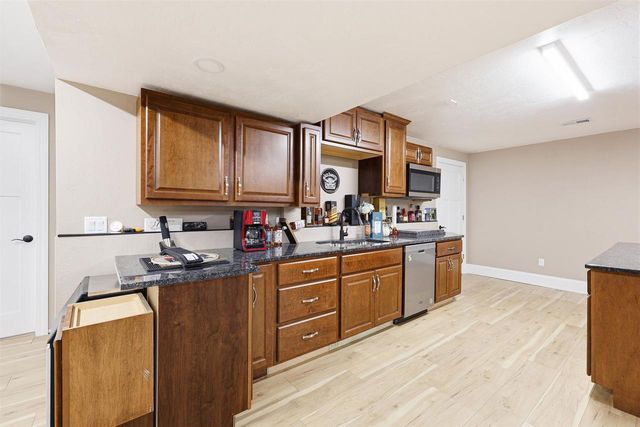 W2111 LAU ROAD, Freedom, WI 54130