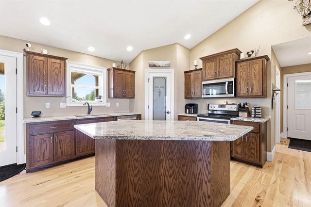 W2111 LAU ROAD, Freedom, WI 54130