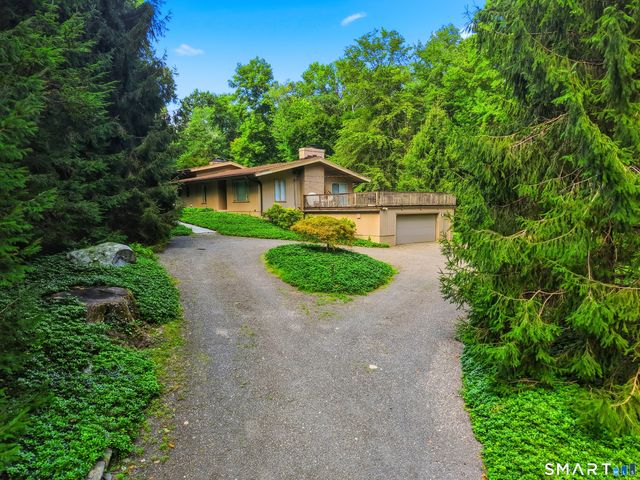 7 Sundance Drive, Greenwich, CT 06807