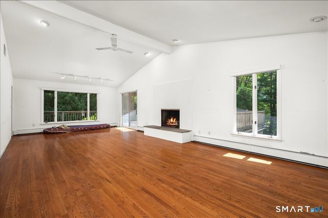 7 Sundance Drive, Greenwich, CT 06807