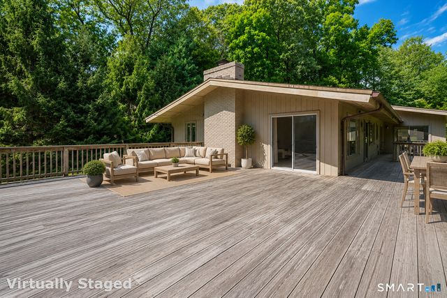 7 Sundance Drive, Greenwich, CT 06807