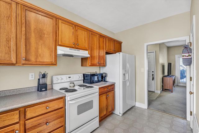 1913 S Clearing RD, Salem, VA 24153