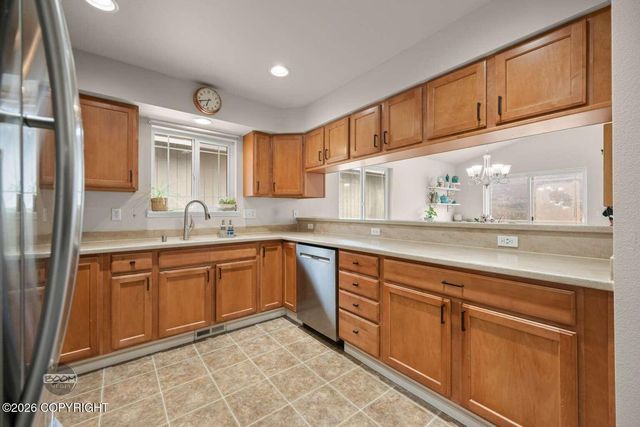 20730 Mountainside Drive, Eagle River, AK 99577