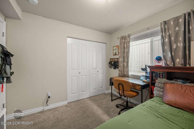 20730 Mountainside Drive, Eagle River, AK 99577