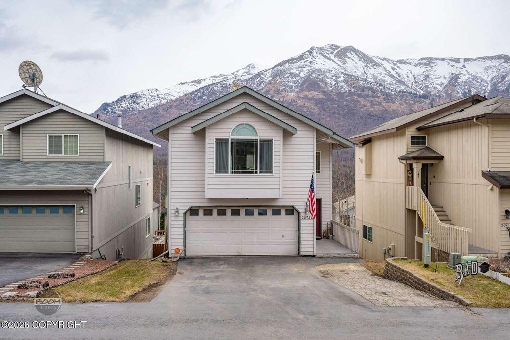 20730 Mountainside Drive, Eagle River, AK 99577