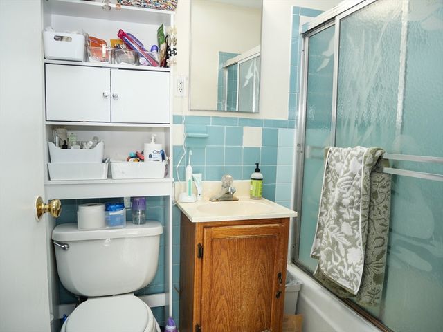 1027 Commonwelath Ave 10, Boston, MA 02215