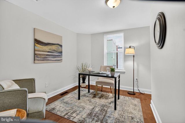 1027 6TH ST NE, Washington, DC 20002