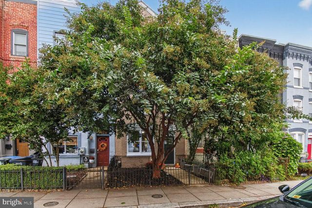 1027 6TH ST NE, Washington, DC 20002