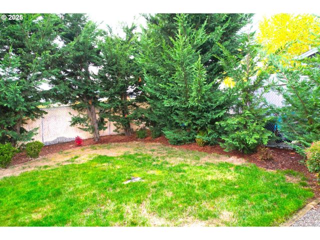 132 ASPEN Ct, Roseburg, OR 97471