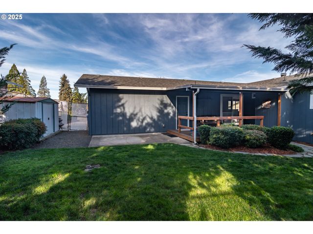 132 ASPEN Ct, Roseburg, OR 97471