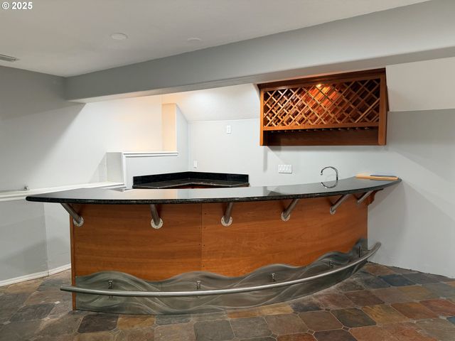 3492 VISTA RIDGE Dr, West Linn, OR 97068