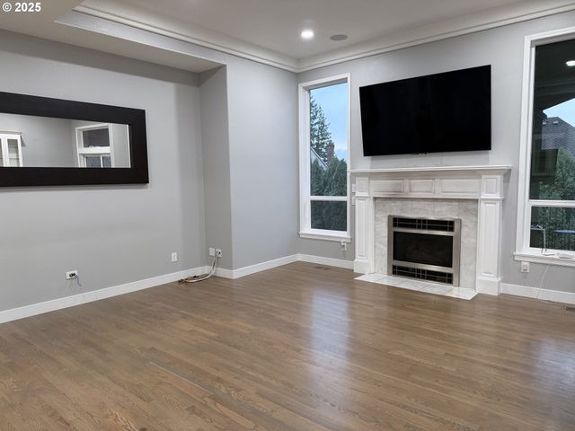 3492 VISTA RIDGE Dr, West Linn, OR 97068