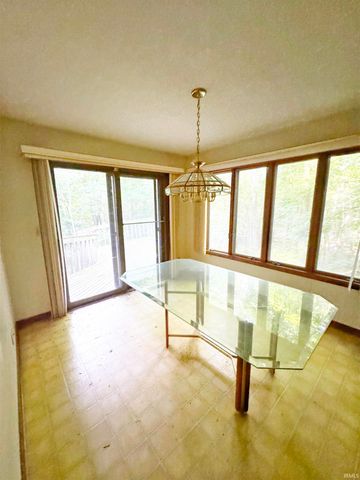 694 N 400 W, West Lafayette, IN 47906