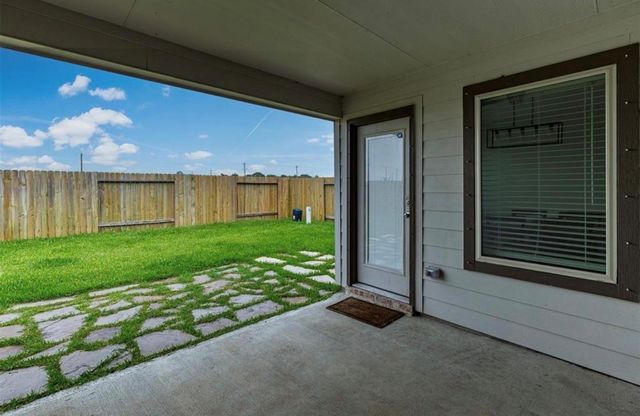 5311 Latigo Court, Alvin, TX 77511