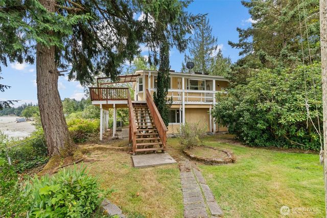 603 151st Avenue Ct SW, Lakebay, WA 98349