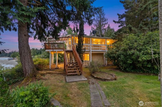 603 151st Avenue Ct SW, Lakebay, WA 98349
