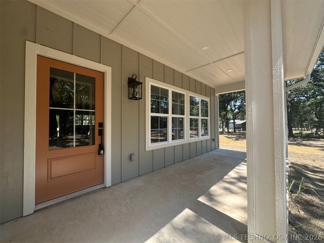 12351 Longboard Loop, Kingston, OK 73439