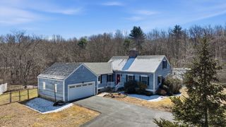 284 Warren Rd, Brimfield, MA 01010