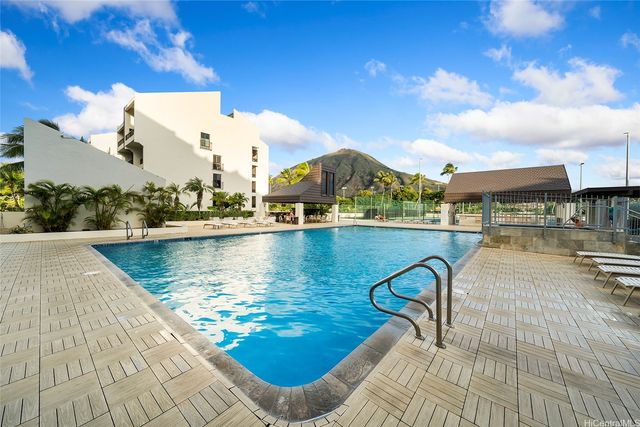 500 Lunalilo Home Road 26L, Honolulu, HI 96825