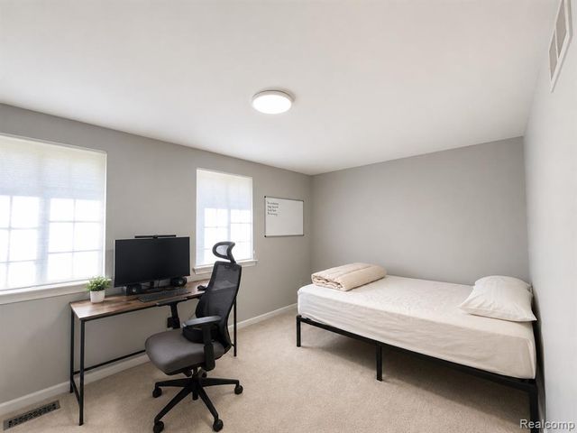 2754 Denise Drive, Troy, MI 48085