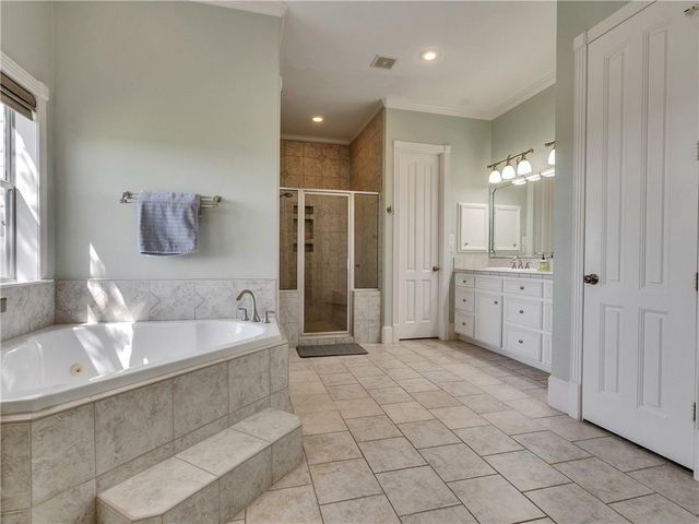 9265 Wren Lane, Bellville, TX 77418