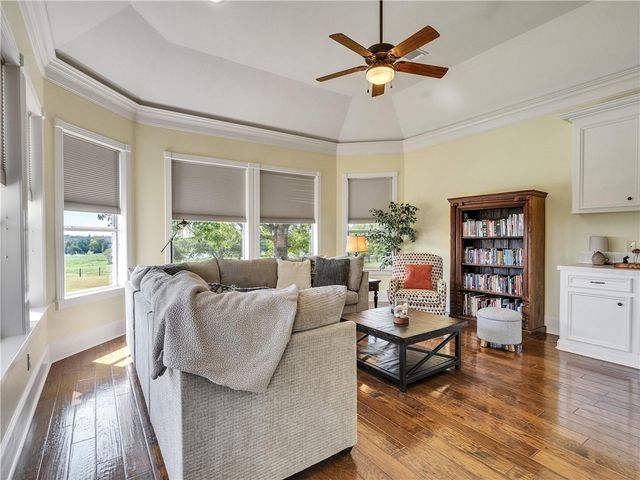 9265 Wren Lane, Bellville, TX 77418